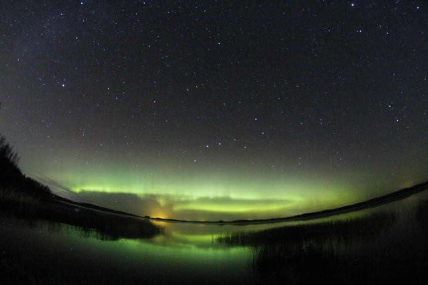 Aurora borealis 23./24.10.2022 at the shores of Lake Palusjärvi